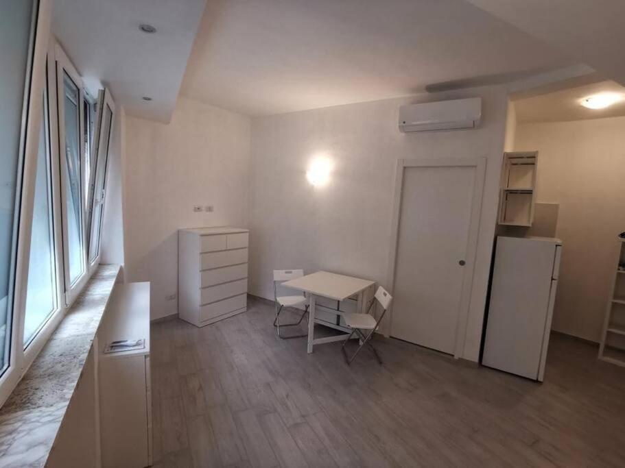 Confortable And Centrally Milan Flat Exterior foto