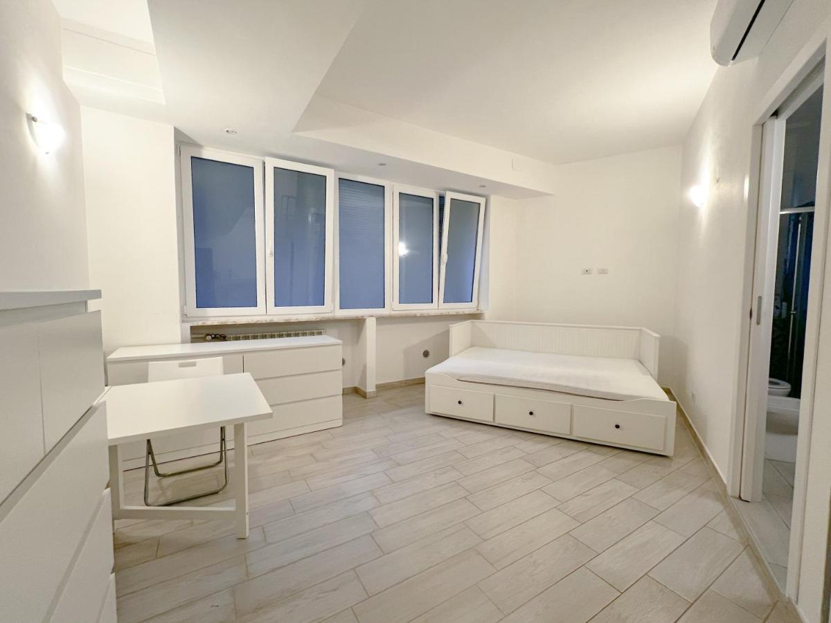 Confortable And Centrally Milan Flat Exterior foto